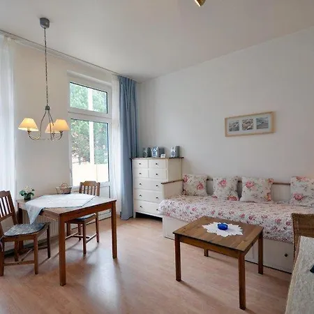 Kirchstr 11 11 Apartament